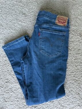 Levi's Indigo Straight-Leg Women's Jeans
